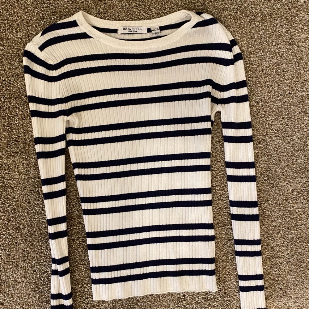 Long Sleeve White + Navy striped knit shirt